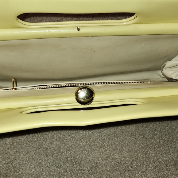 Vintage Clutch Purse - Picture 4 of 4